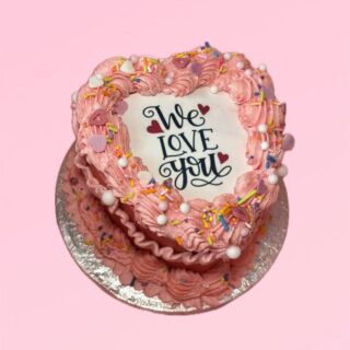 Dit is een friendly reminder om dit naar je geliefde te sturen, zodat diegene nog op tijd zoetigheid bij mij reserveert voor Valentijnsdag!
✅🩷
#valentijnsdag #valentijnstaart #valentines